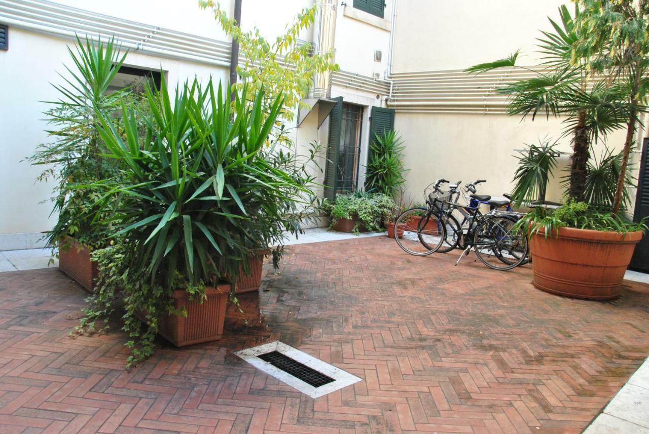 Verona Relais + Private Parking Kültér fotó